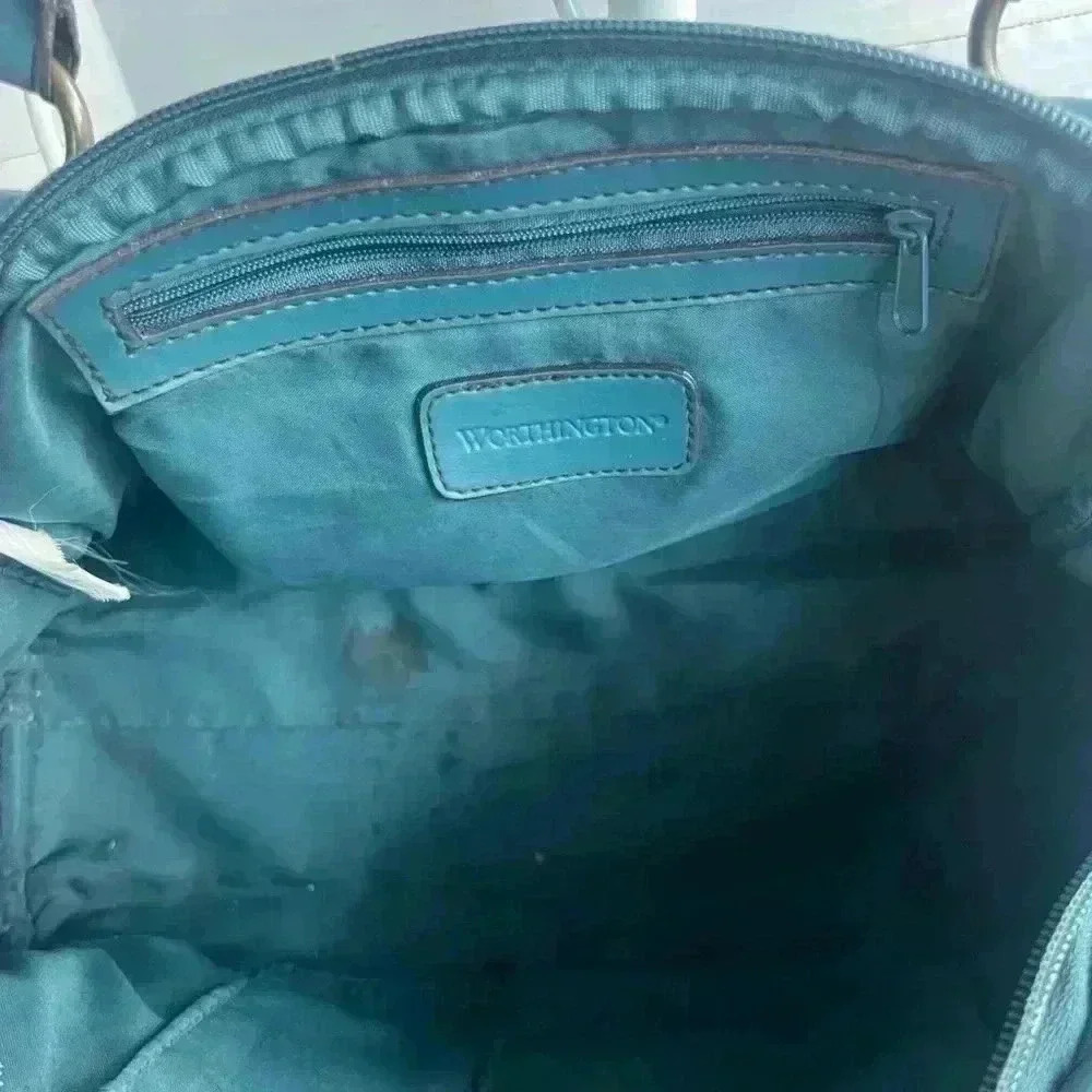 Worthington Shoulder Bag with matching coin purse - Picture 5 of 14